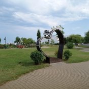 Park u moře v Obzoru.