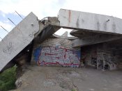 Menší urbex na útesu nad hotelem, opuštěna stavba z výhledem na širé moře v Galata.