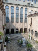 Nádvoří archeologického muzea.