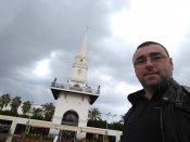 V centru města Kemeru.