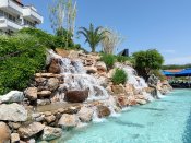 Obří fontána v centru Marmarisu.